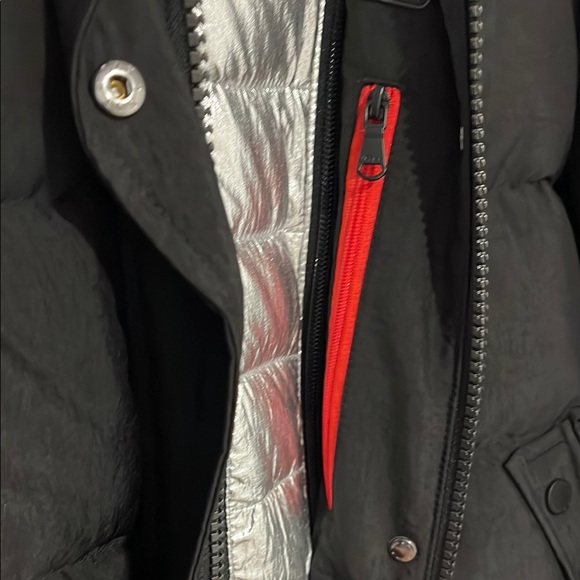 Pajar NWT Channel quilted puffer jacket with a hooded bib and duck down fill XS. - Picture 11 of 16